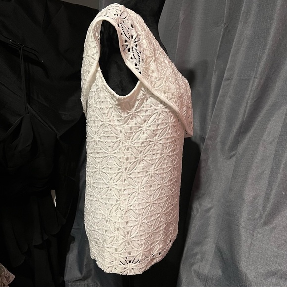One shoulder White Lace Overlay Blouse by 7th Avenue Design Studio size M - Picture 6 of 7